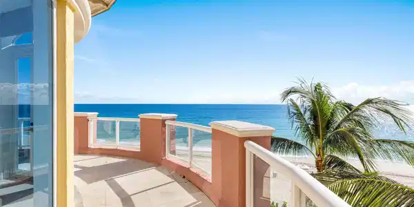 2120 N Ocean Blvd