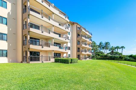 101 Ocean Bluffs Boulevard
