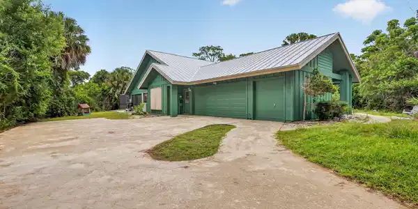 Image 4: 5-web-or-mls-5P1A7107