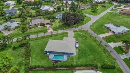 1792 SE Canora Road