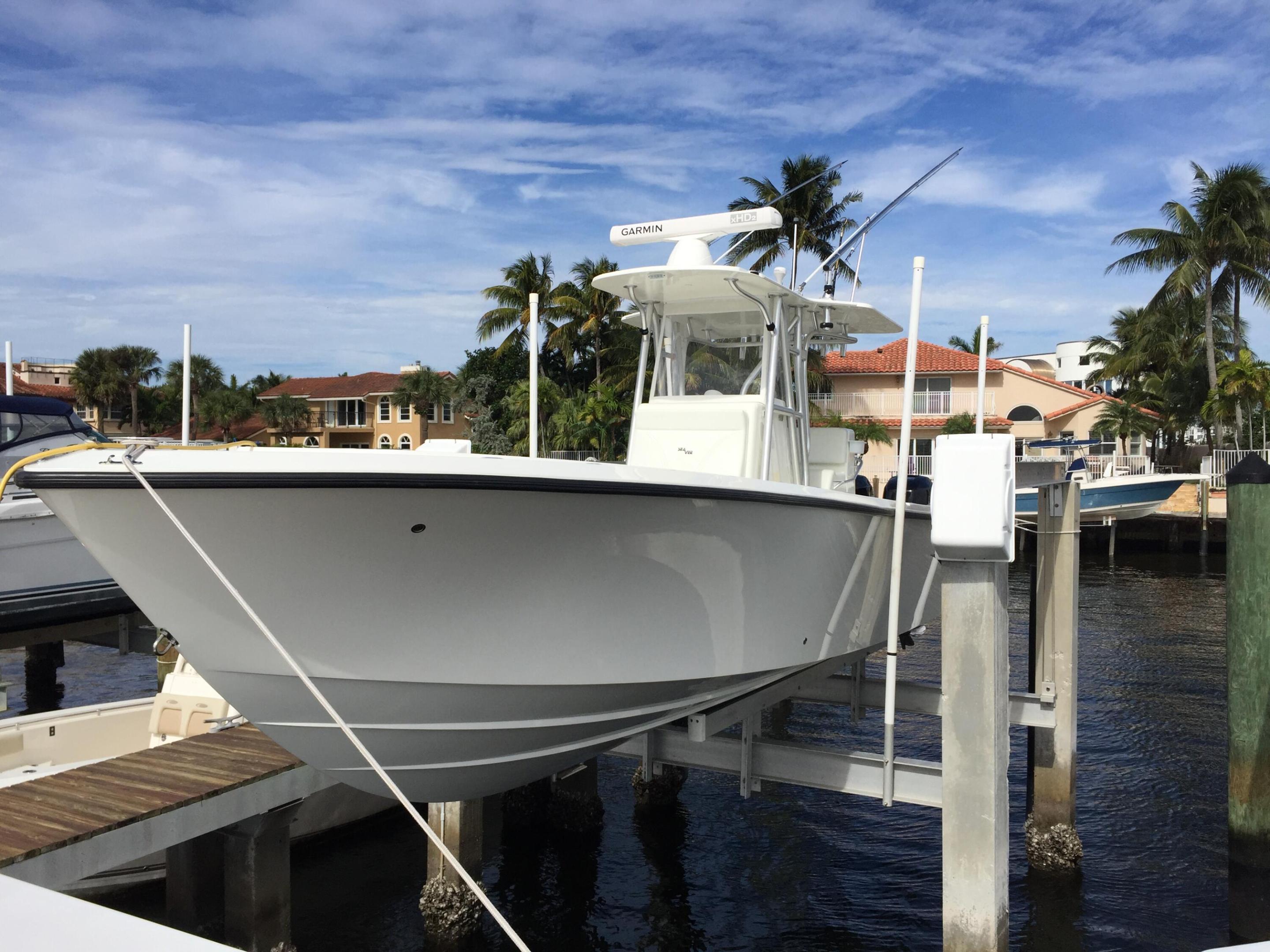 Image 3: Deeded Slip, Boat Lift, 32 Ft Center Console