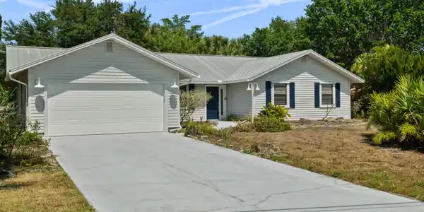 700 NW North River Drive