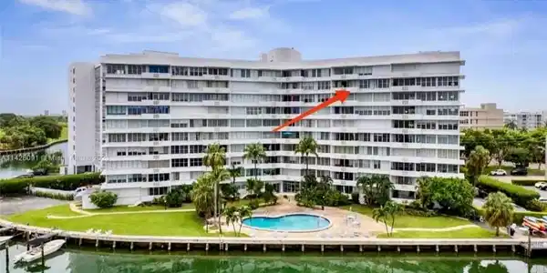 9101 E Bay Harbor Dr
