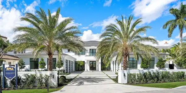 415 E Alexander Palm Road