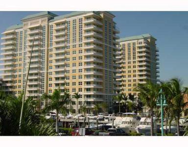 700 E Boynton Beach Boulevard
