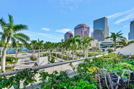 529 S Flagler Drive