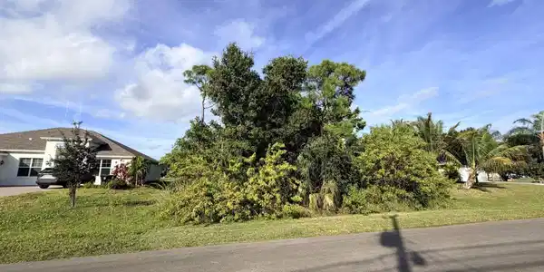 402 SE Cork Road