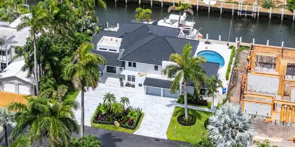 Image 3: 092-425CoralWay-FortLauderdale-FL-33301-