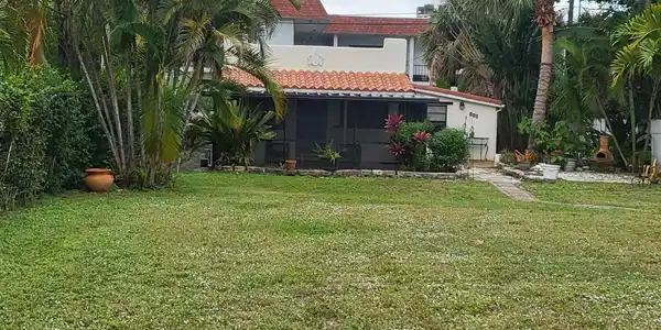 Image 2: Front View
