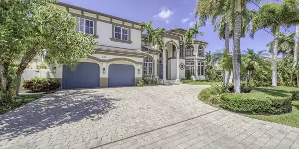 Image 3: 4R7A8386_hdr_panorama