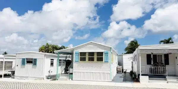 Image 2: 6 Briny Breezes Boulevard