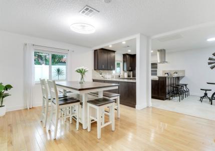 19339 W Indies Lane
