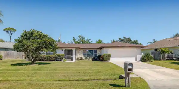 2443 SE Wishbone Road