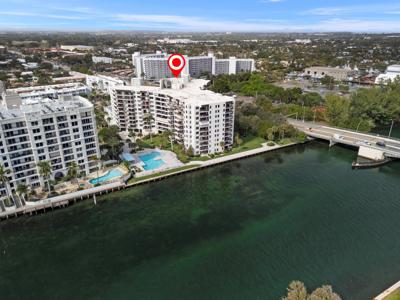 2900 NE 14th St Causeway