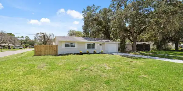 4946 Avery Road
