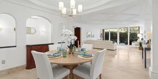 100 Royal Palm Way