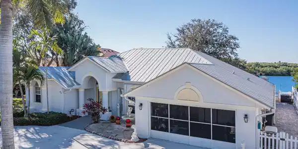 45 Sovereign Way