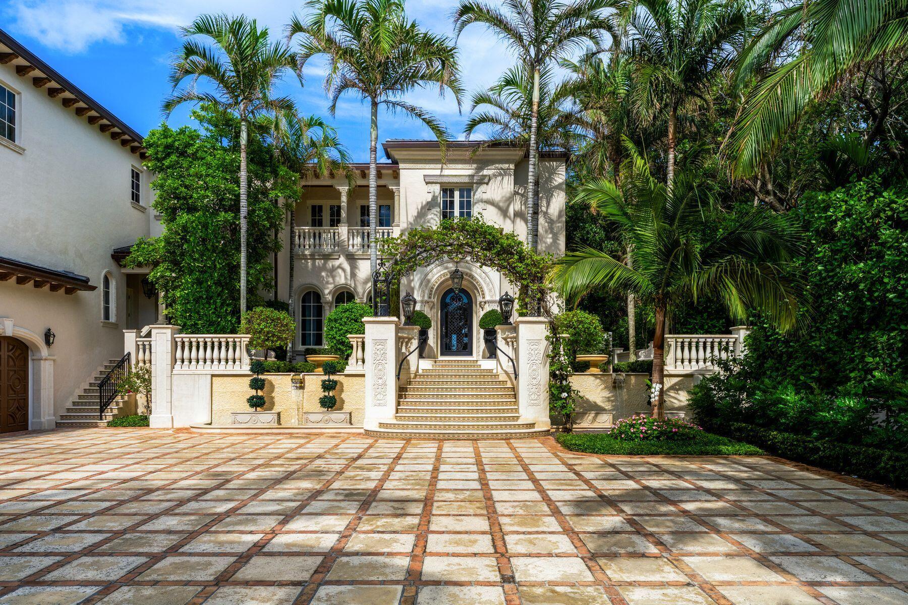 Image 3: Extra large driveway