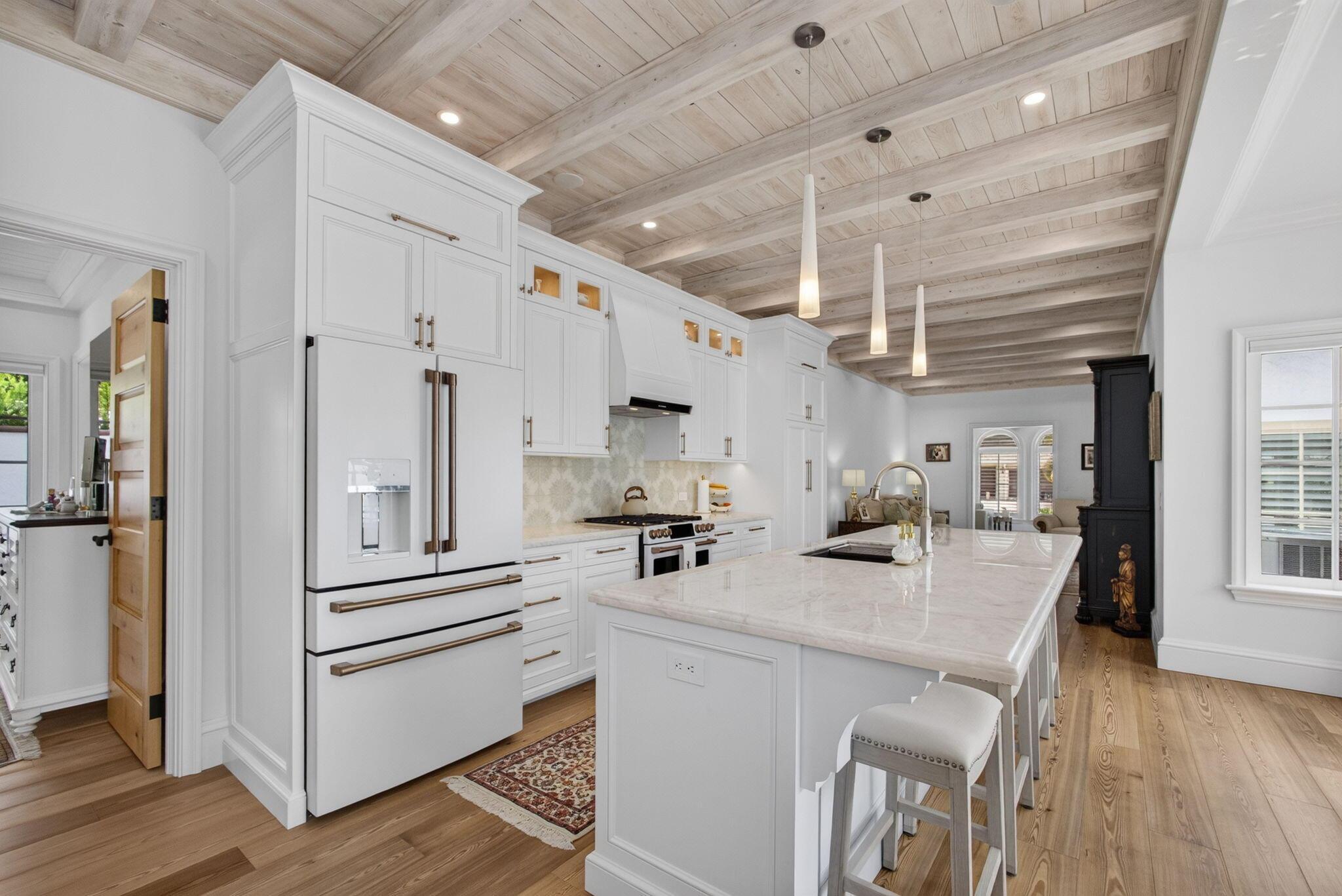 Image 2: 22-web-or-mls-5D1A3374