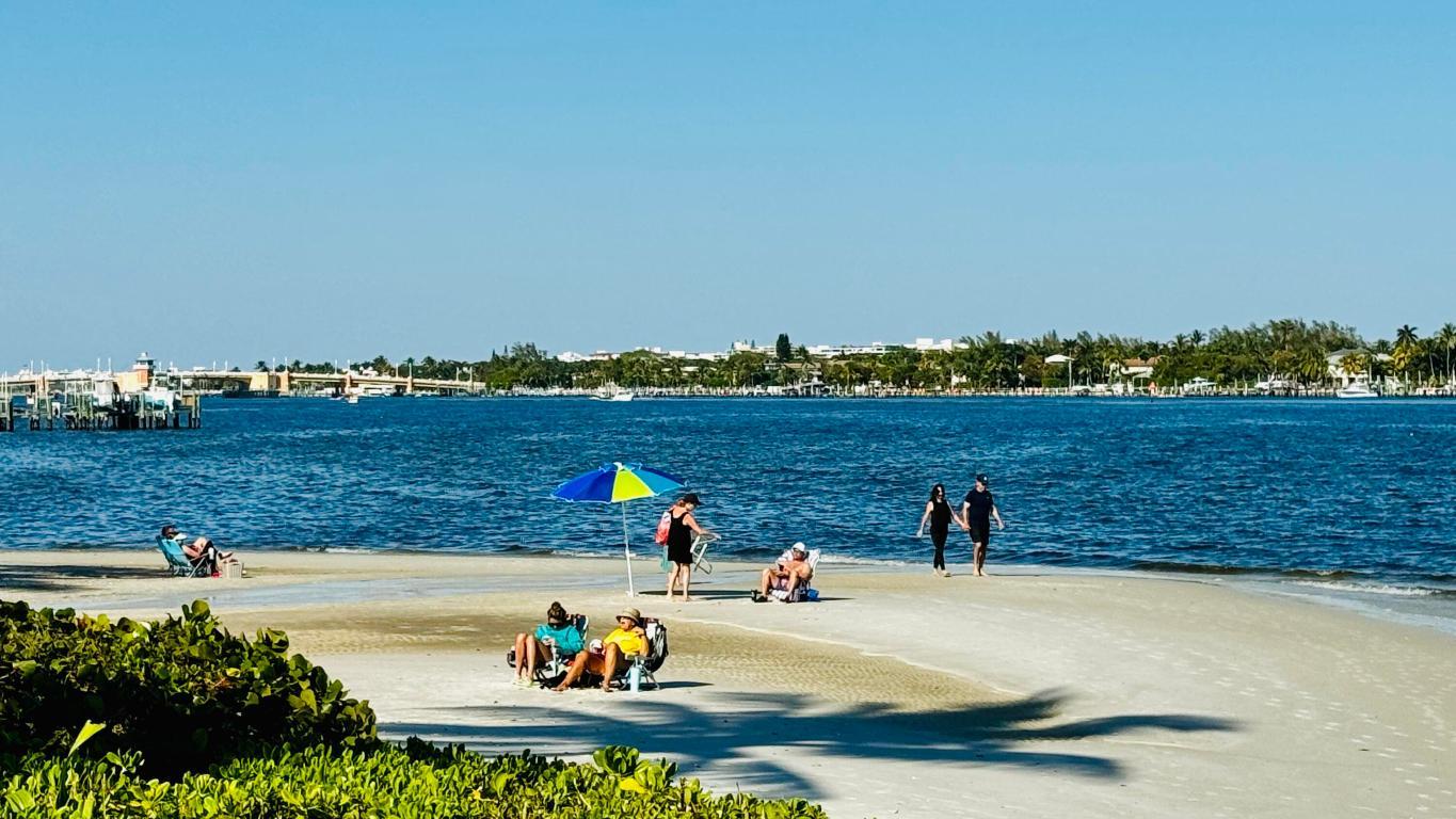 Image 4: Beach Area