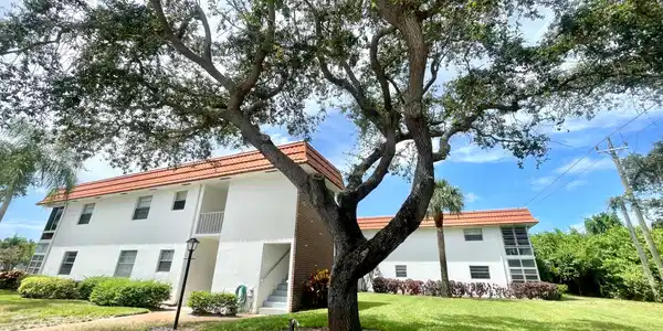 1225 NW 21st Street
