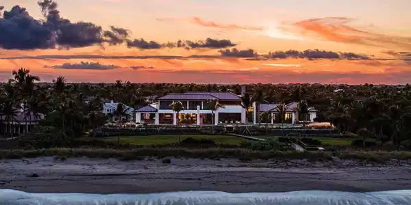 3016 SE Dune Drive