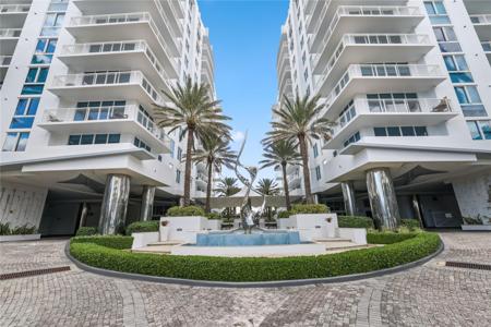 2821 N Ocean Blvd