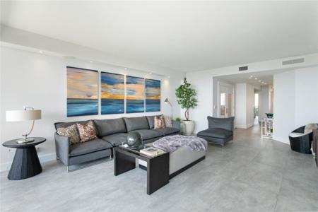 3100 N OCEAN BL