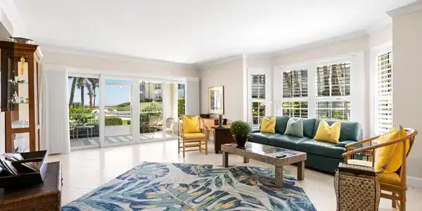 1180 Reef Road