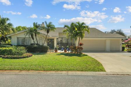 2077 SW Heronwood Road