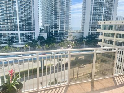 1801 S Ocean Drive