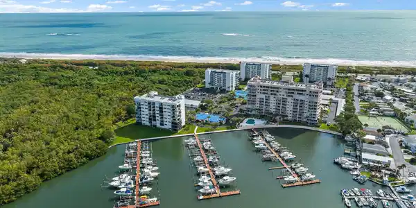 5163 N Highway A1a