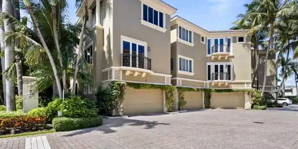 921 Osceola Drive