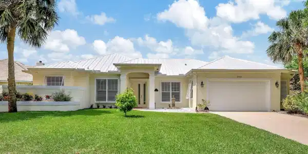 2444 SW Oak Ridge Road