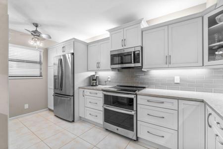 300 N Highway A1a
