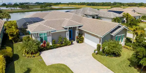 2364 Grand Harbor Reserve Square