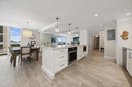 2200 S Ocean Boulevard
