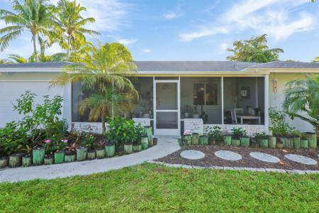 366 Maple Avenue