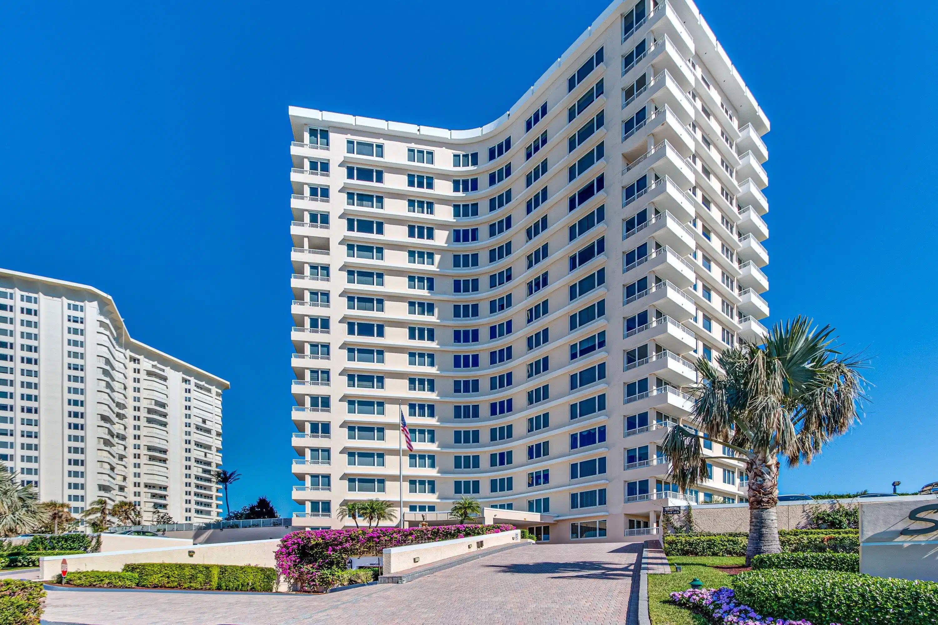 Image 1: 001-600SouthOceanBoulevard-1007-BocaRato