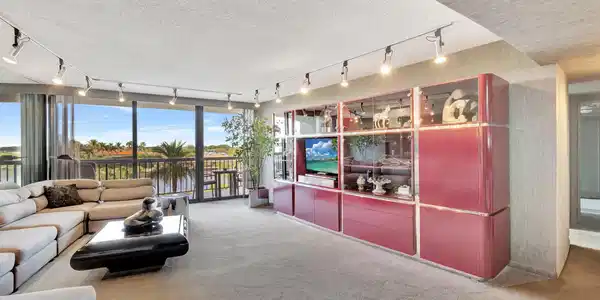 4740 S Ocean Boulevard S