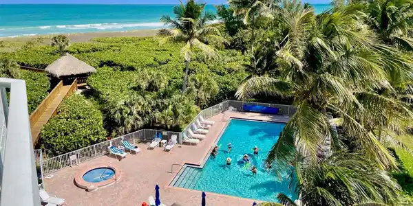 2700 N Highway A1a