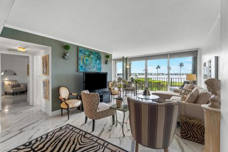 1701 S Flagler Drive