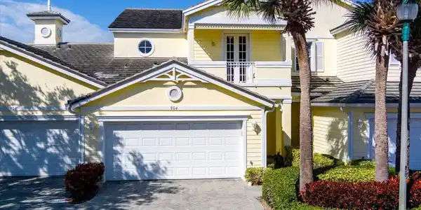804 Mariner Bay Boulevard