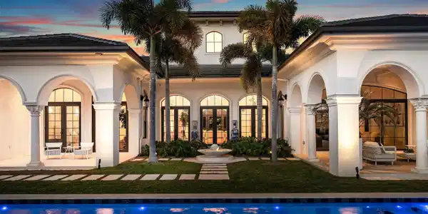 Image 2: 080-4013CountryClubLane-FortLauderdale-F