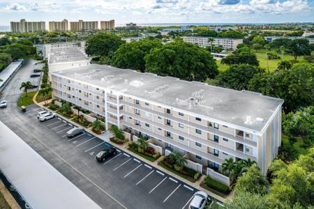 300 N Highway A1a