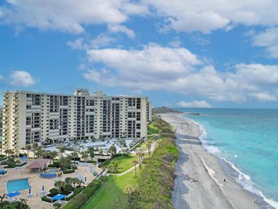 200 Ocean Trail Way