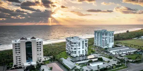 2800 N Highway A1a
