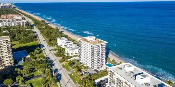 2066 N Ocean Blvd