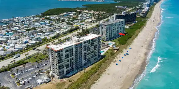 10600 S Ocean Dr