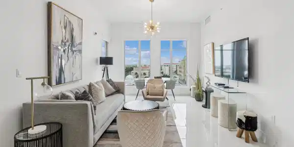 155 E Boca Raton Road